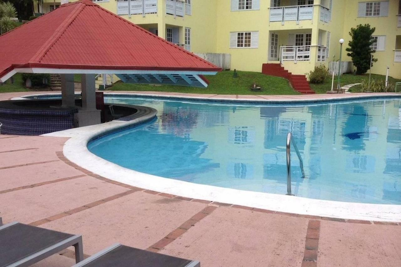 River Side Apt 9 @ Mystic Ridge. Ocho Rios Exteriör bild